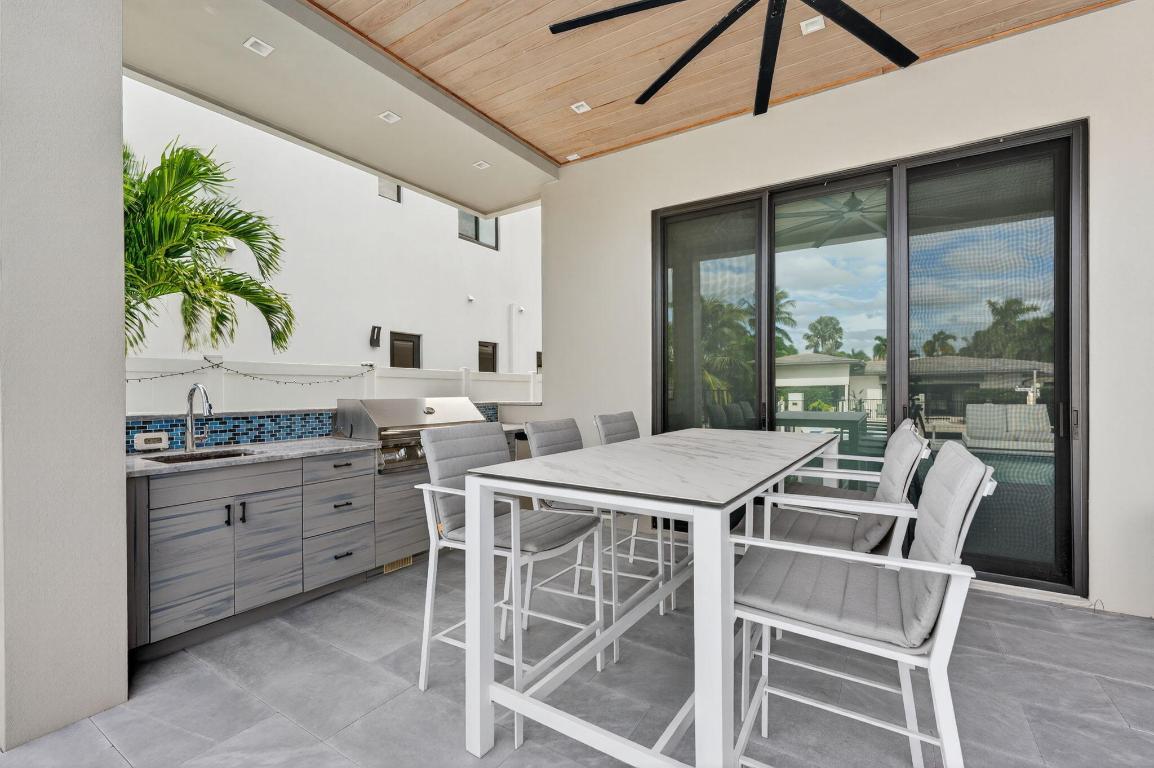 785 NE 70th Boca Raton, FL 33487