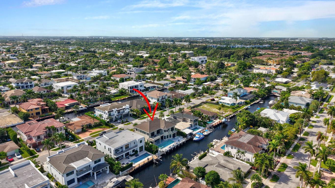 785 NE 70th Boca Raton, FL 33487