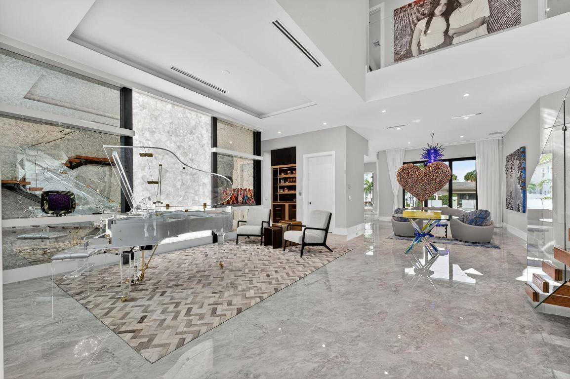 785 NE 70th Boca Raton, FL 33487