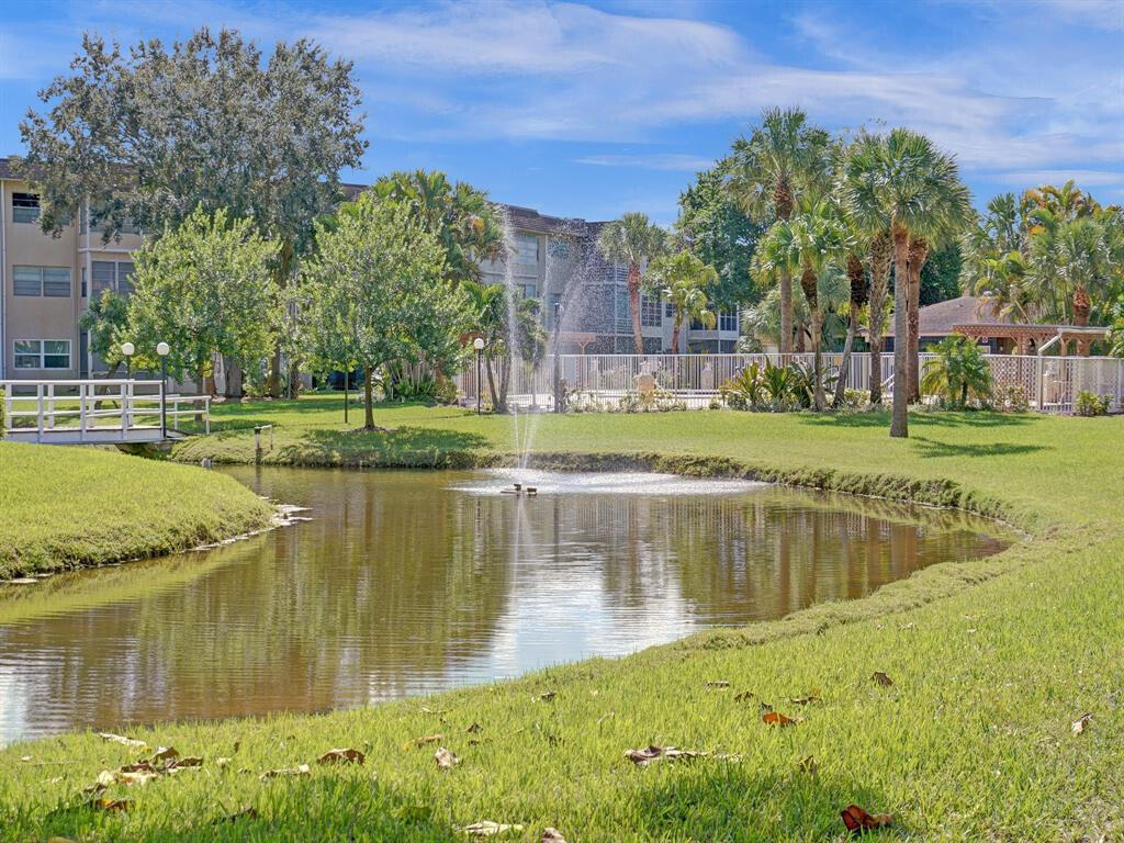 5041 W Oakland Park #111