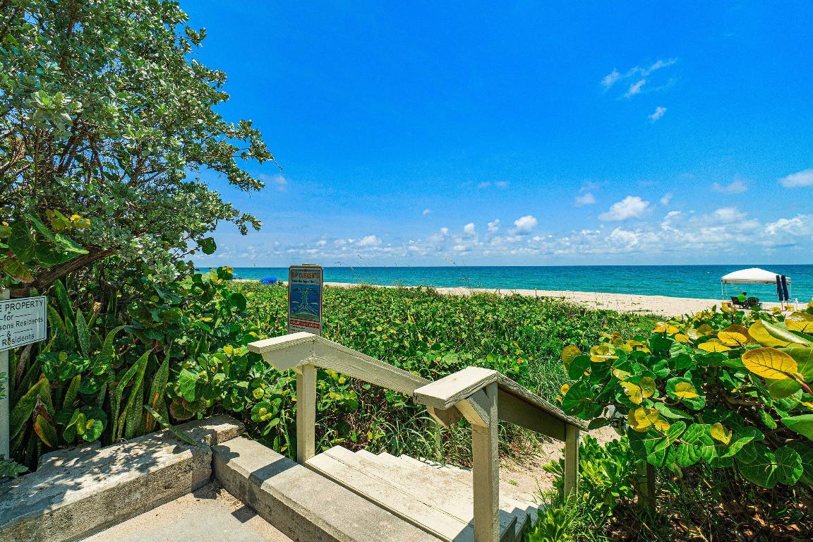 2784 S Ocean #303e Palm Beach, FL 33480