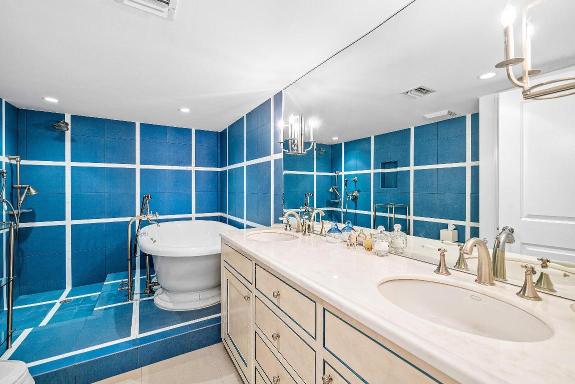 2784 S Ocean #303e Palm Beach, FL 33480