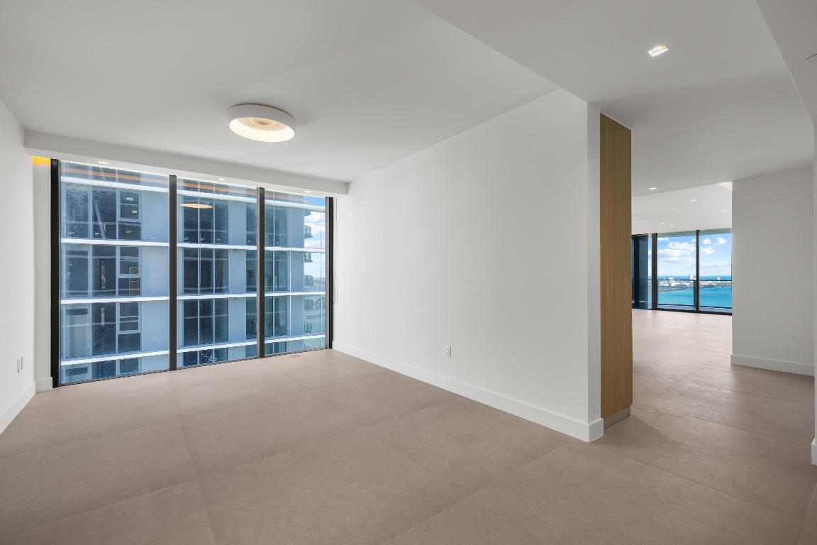 700 NE 24th #4601 Miami, FL 33137