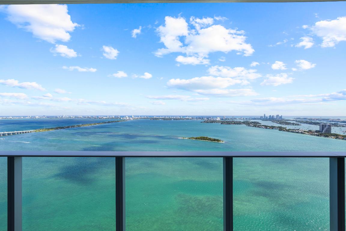 700 NE 24th #4601 Miami, FL 33137