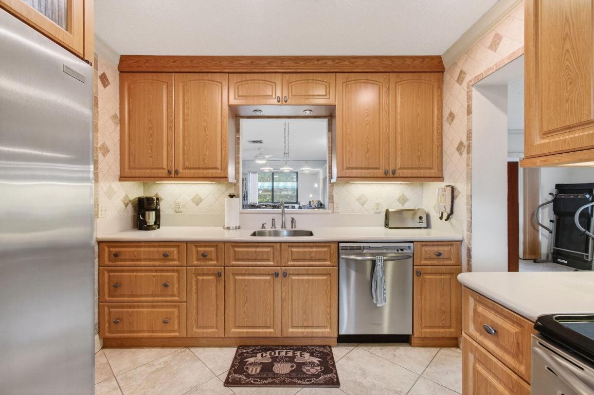 14584 Bonaire Delray Beach, FL 33446