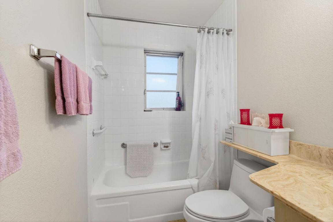 14584 Bonaire Delray Beach, FL 33446