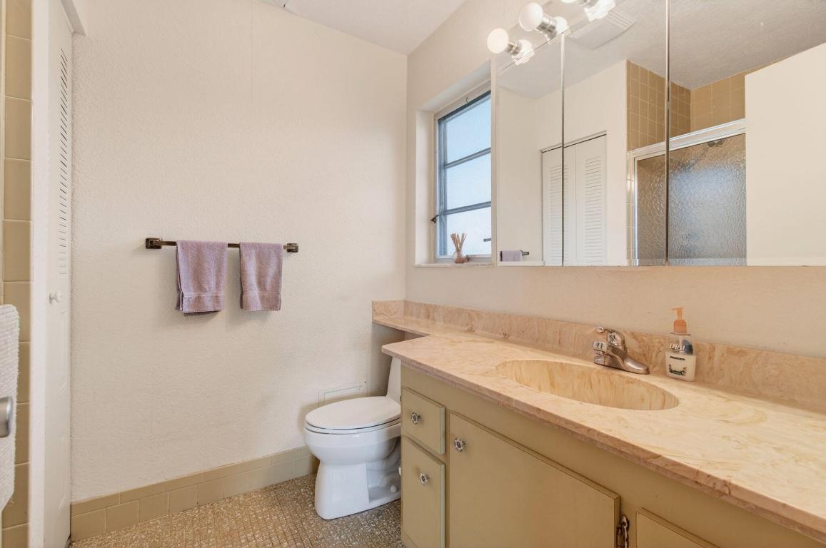 14584 Bonaire Delray Beach, FL 33446