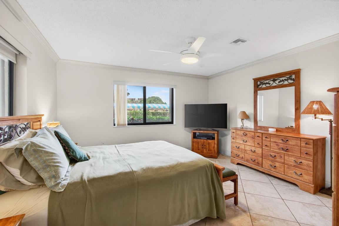 14584 Bonaire Delray Beach, FL 33446