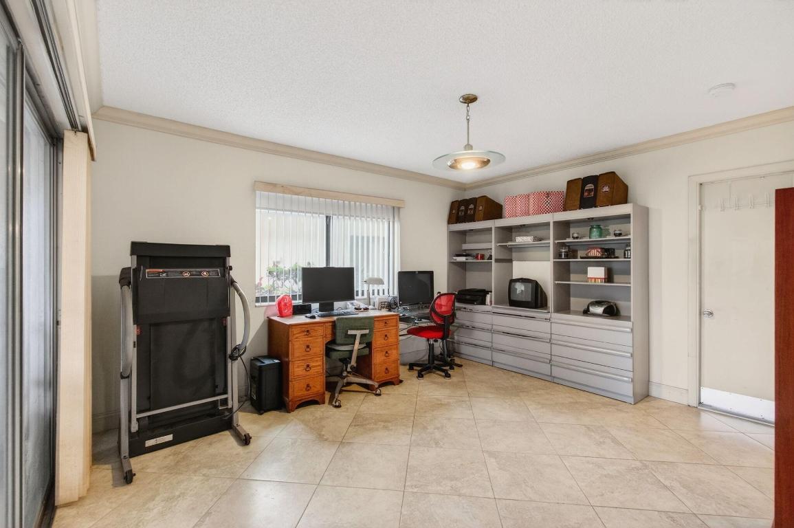 14584 Bonaire Delray Beach, FL 33446