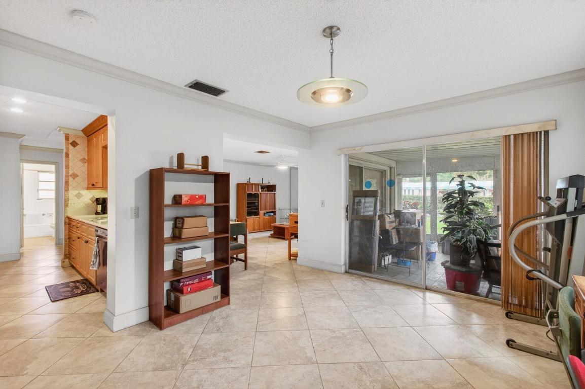 14584 Bonaire Delray Beach, FL 33446