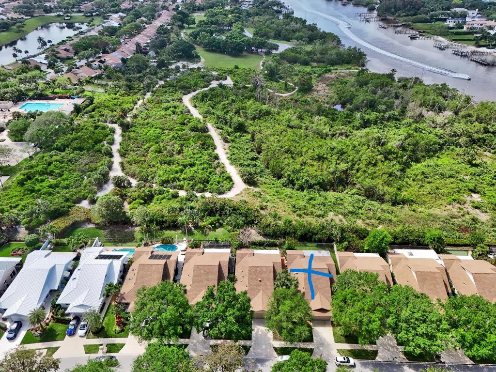 316 River Edge Jupiter, FL 33477