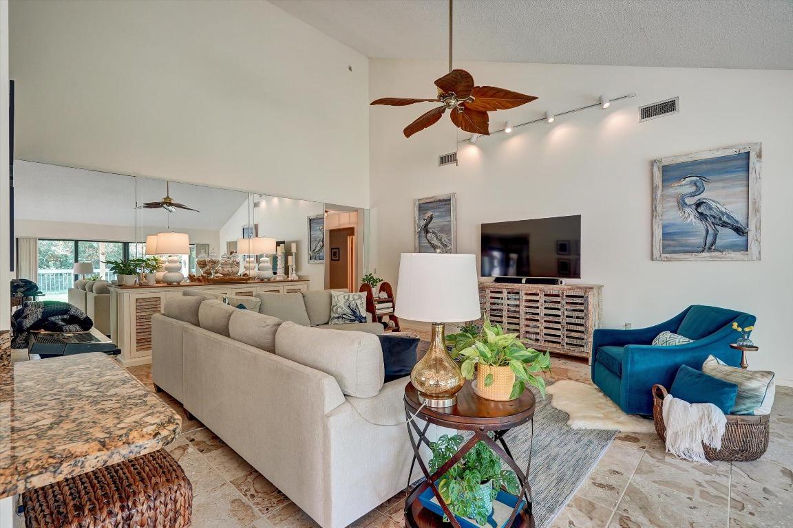 316 River Edge Jupiter, FL 33477