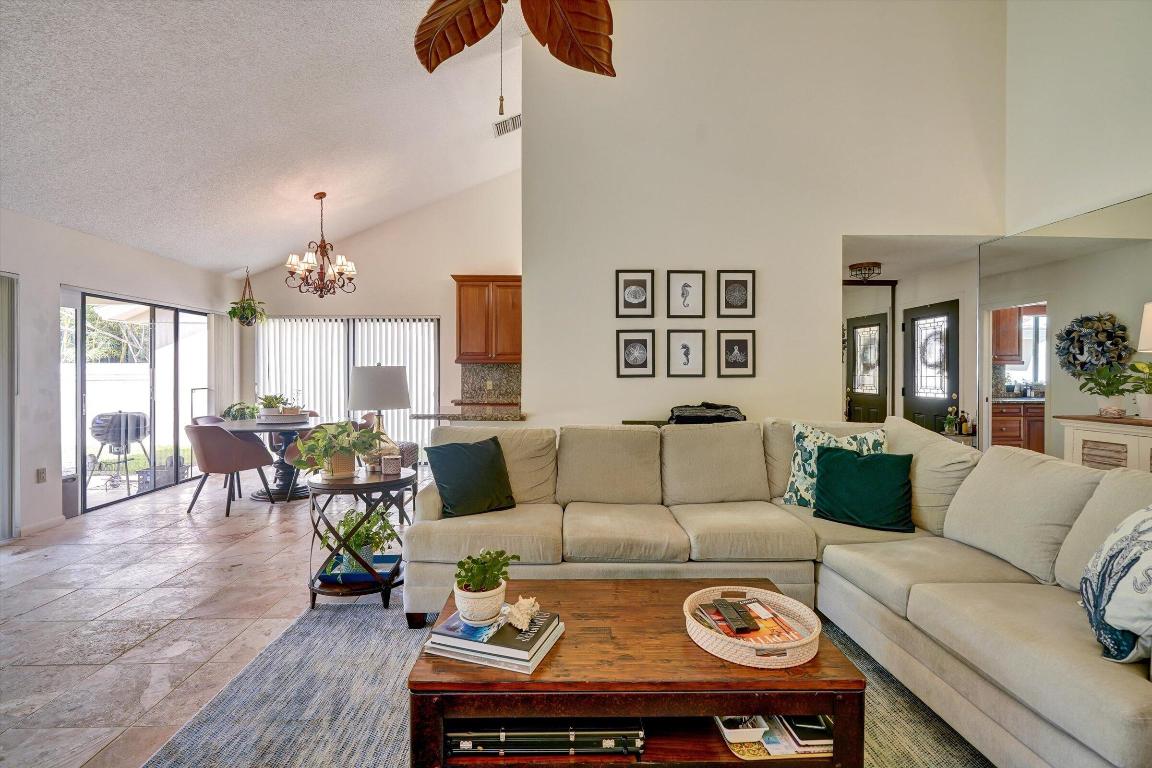 316 River Edge Jupiter, FL 33477