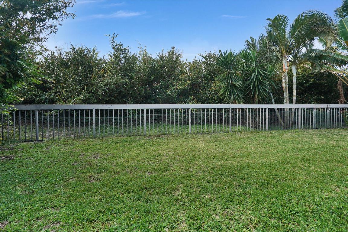 316 River Edge Jupiter, FL 33477