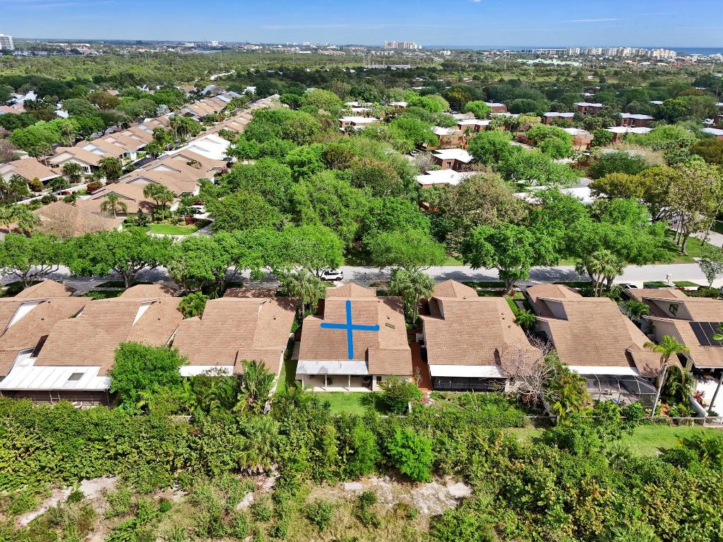 316 River Edge Jupiter, FL 33477