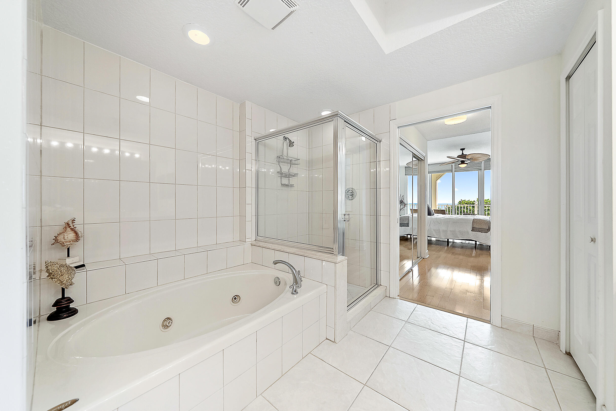 221 Ocean Grande #407 Jupiter, FL 33477