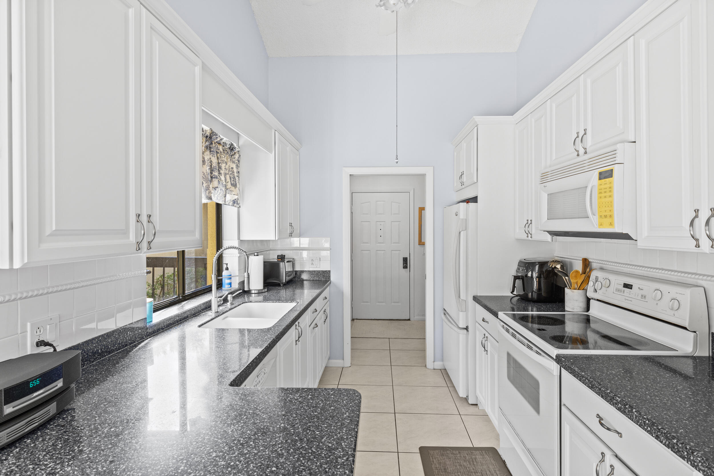 125 Seashore Jupiter, FL 33477