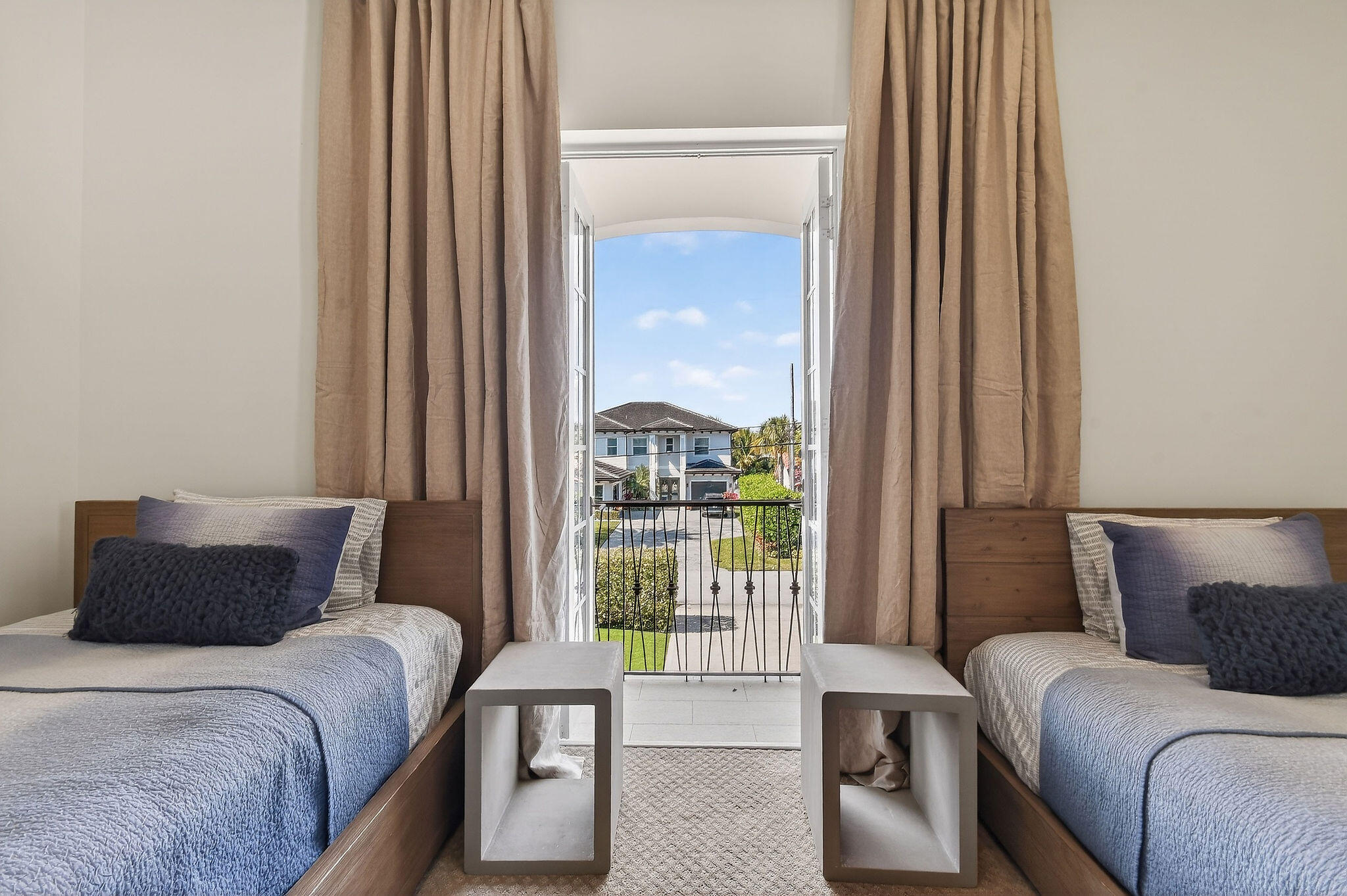 12860 Inshore Palm Beach Gardens, FL 33410