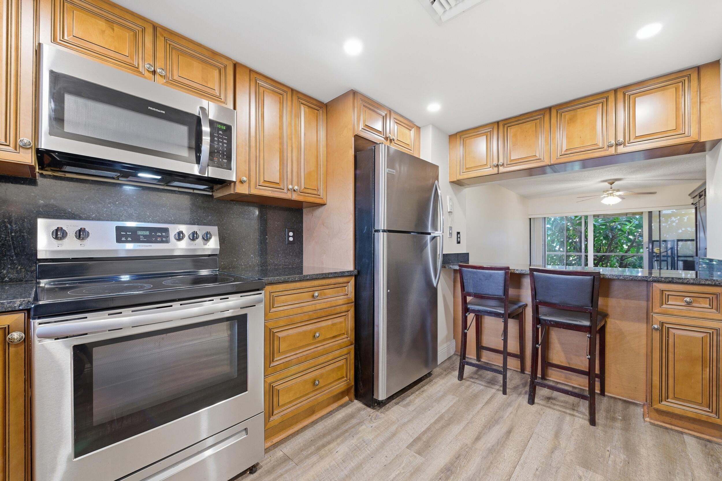 1981 W Woolbright #E101 Boynton Beach, FL 33426