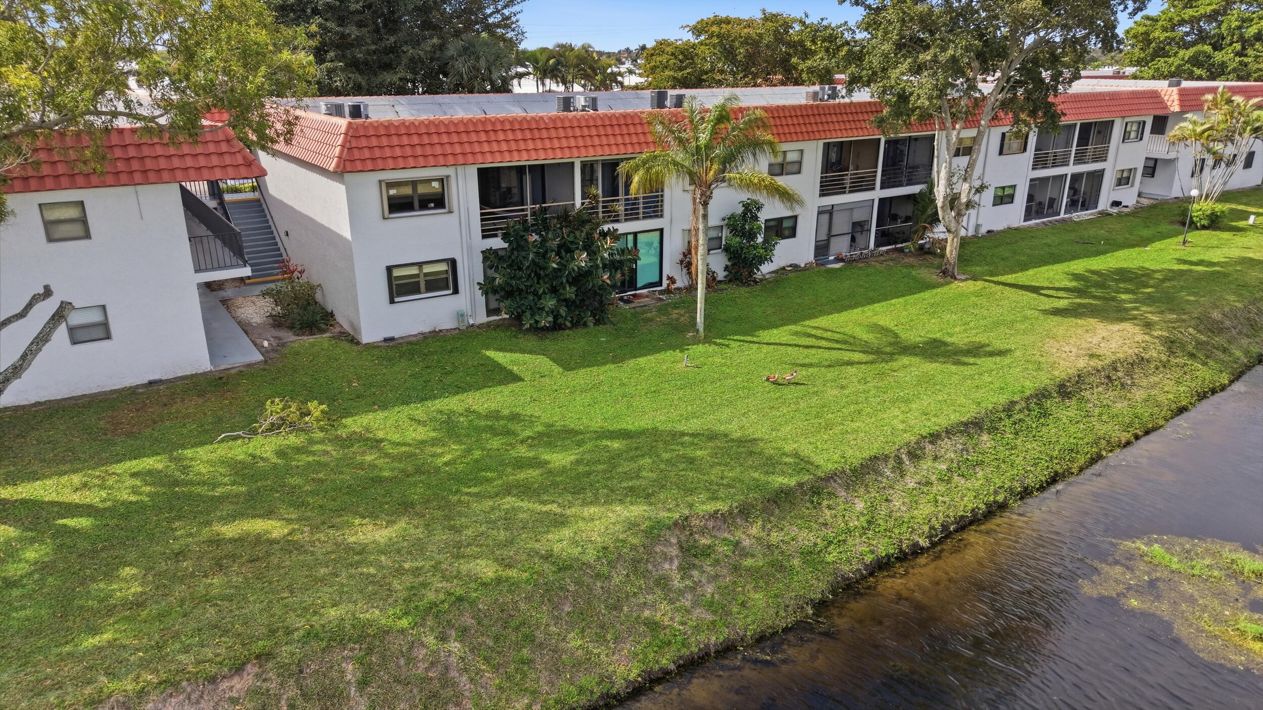 1981 W Woolbright #E101 Boynton Beach, FL 33426