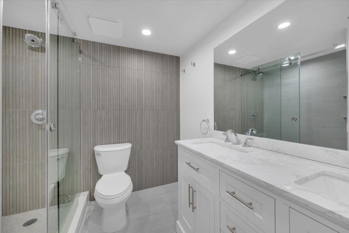 275 Palm #B304 Jupiter, FL 33477