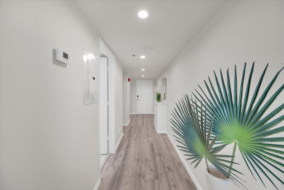 275 Palm #B304 Jupiter, FL 33477