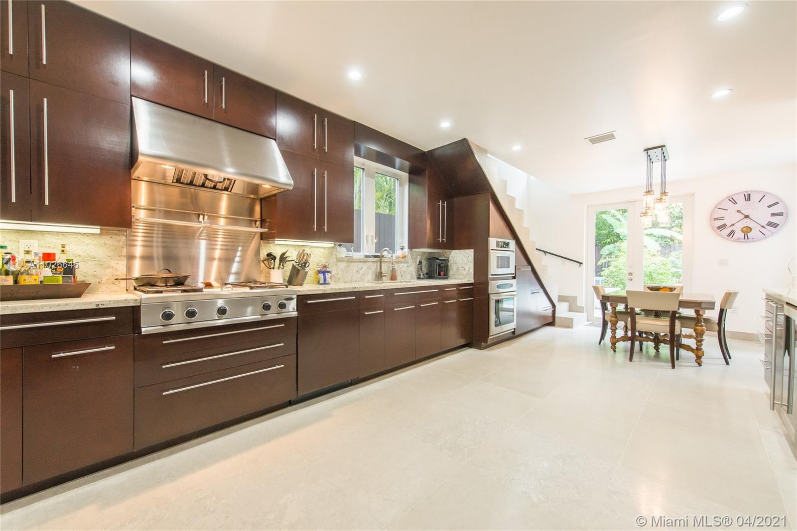 3931 Crawford Ave Coconut Grove, FL 33133