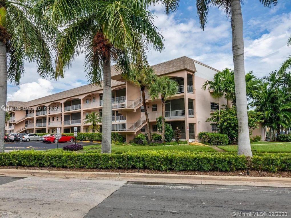 501 Blue Heron Dr #215-A