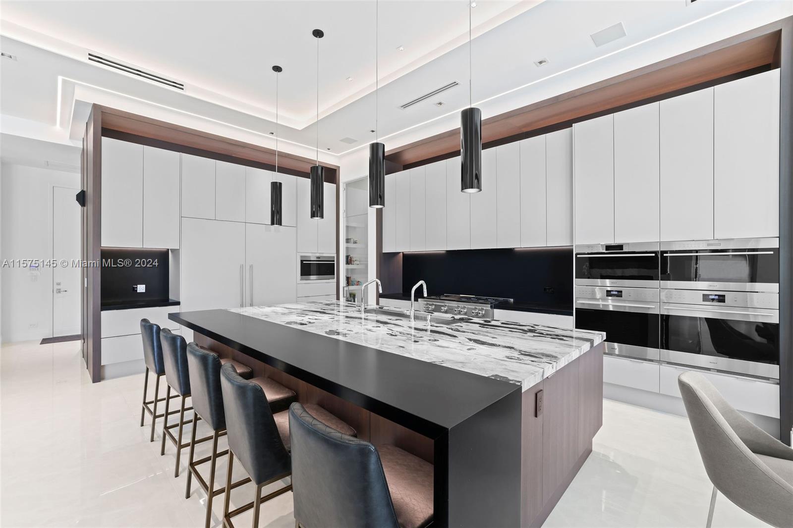 749 Bamboo Dr Boca Raton, FL 33432