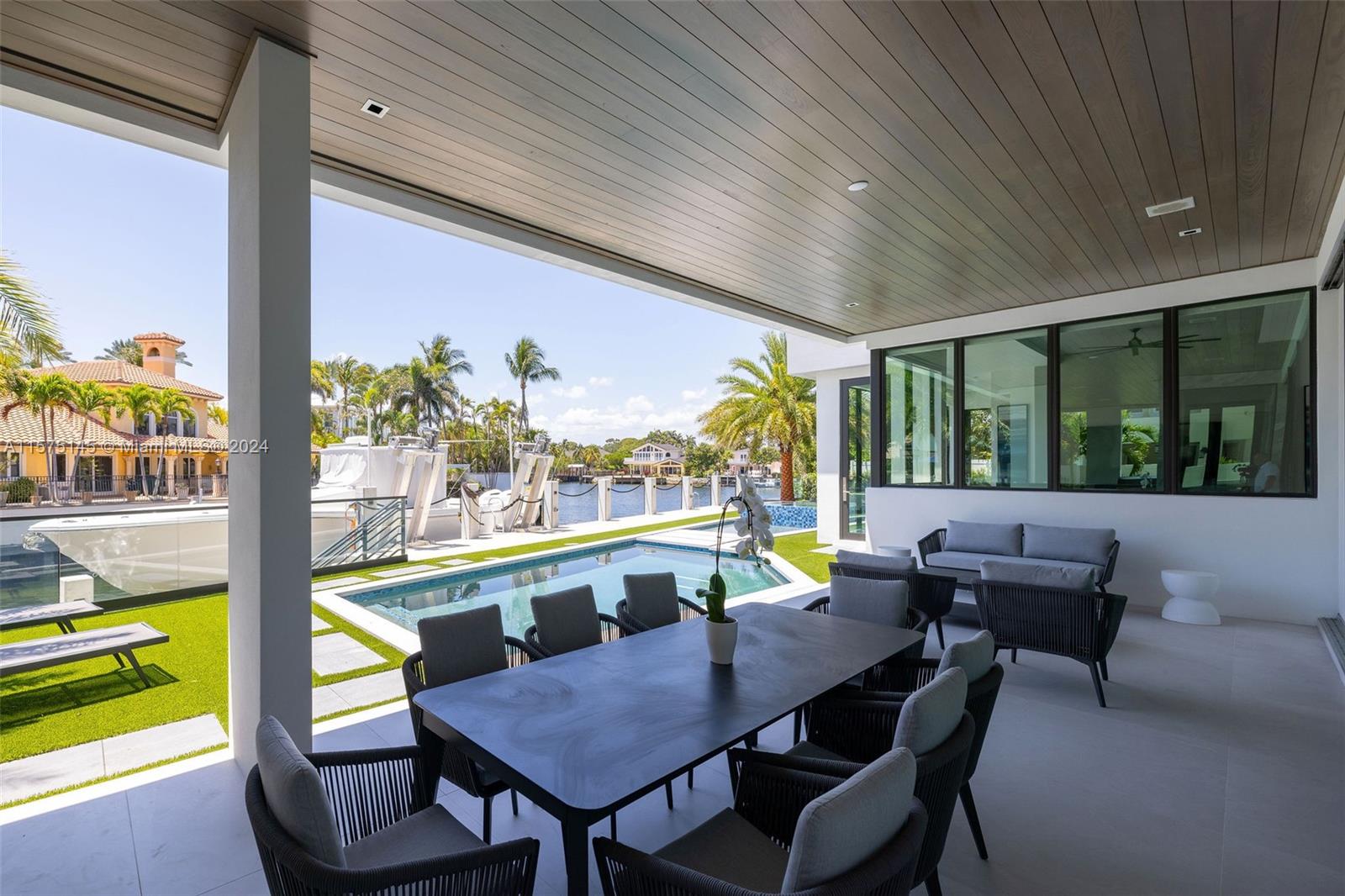 749 Bamboo Dr Boca Raton, FL 33432