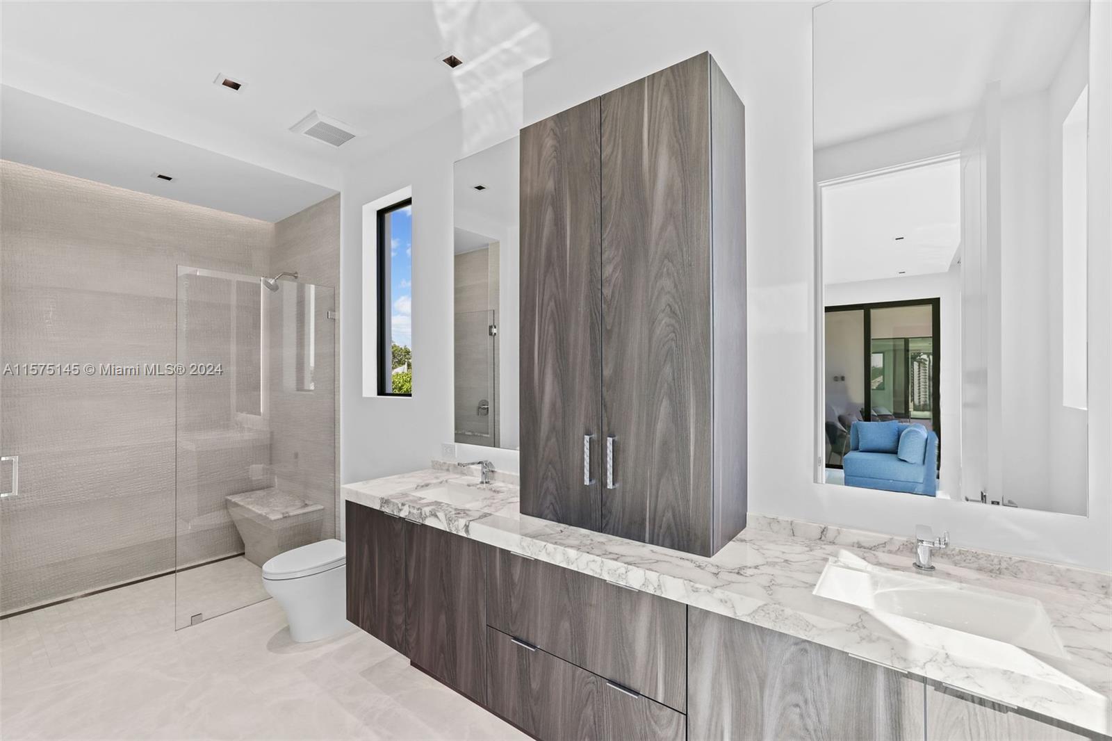 749 Bamboo Dr Boca Raton, FL 33432