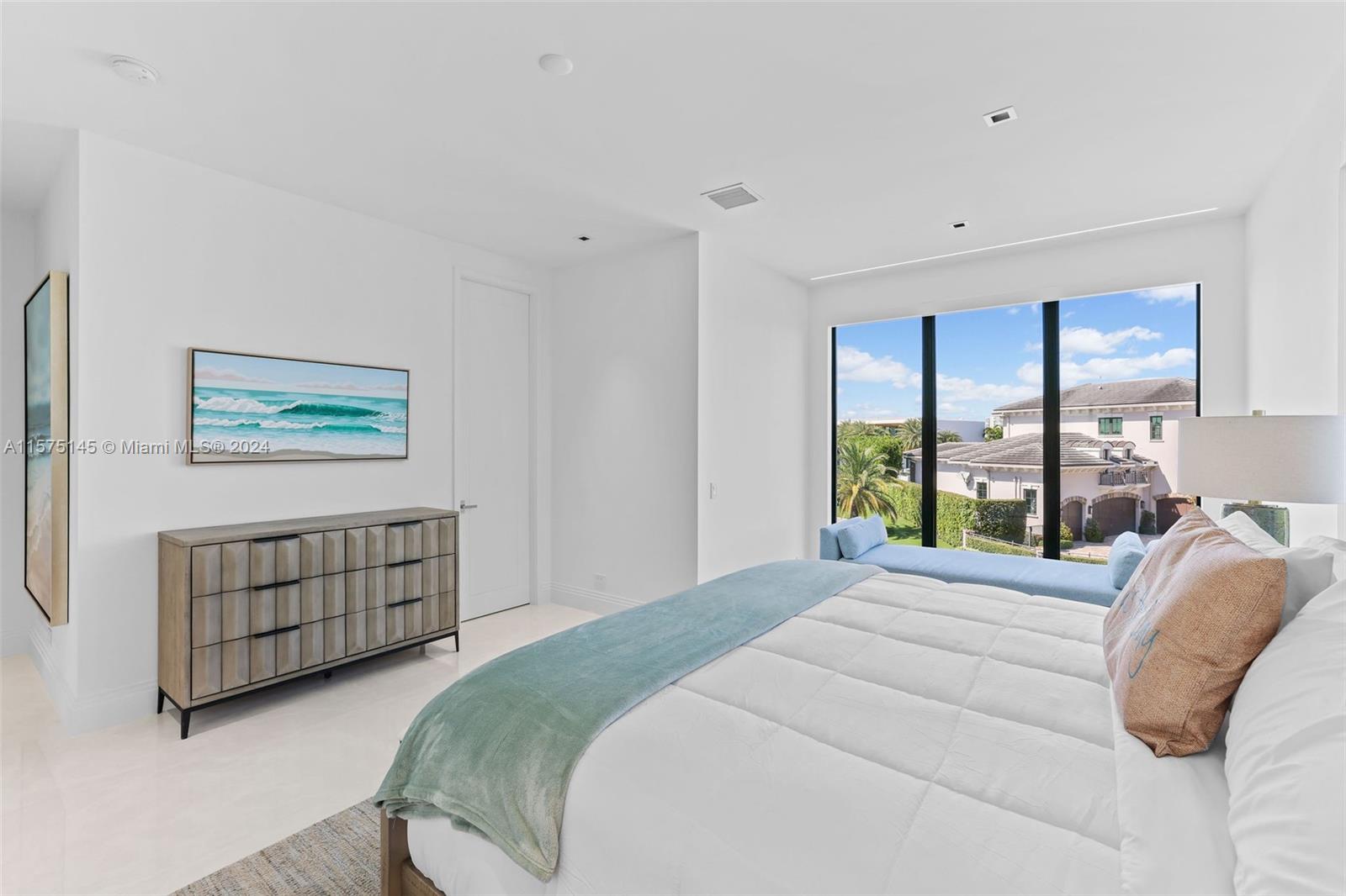 749 Bamboo Dr Boca Raton, FL 33432