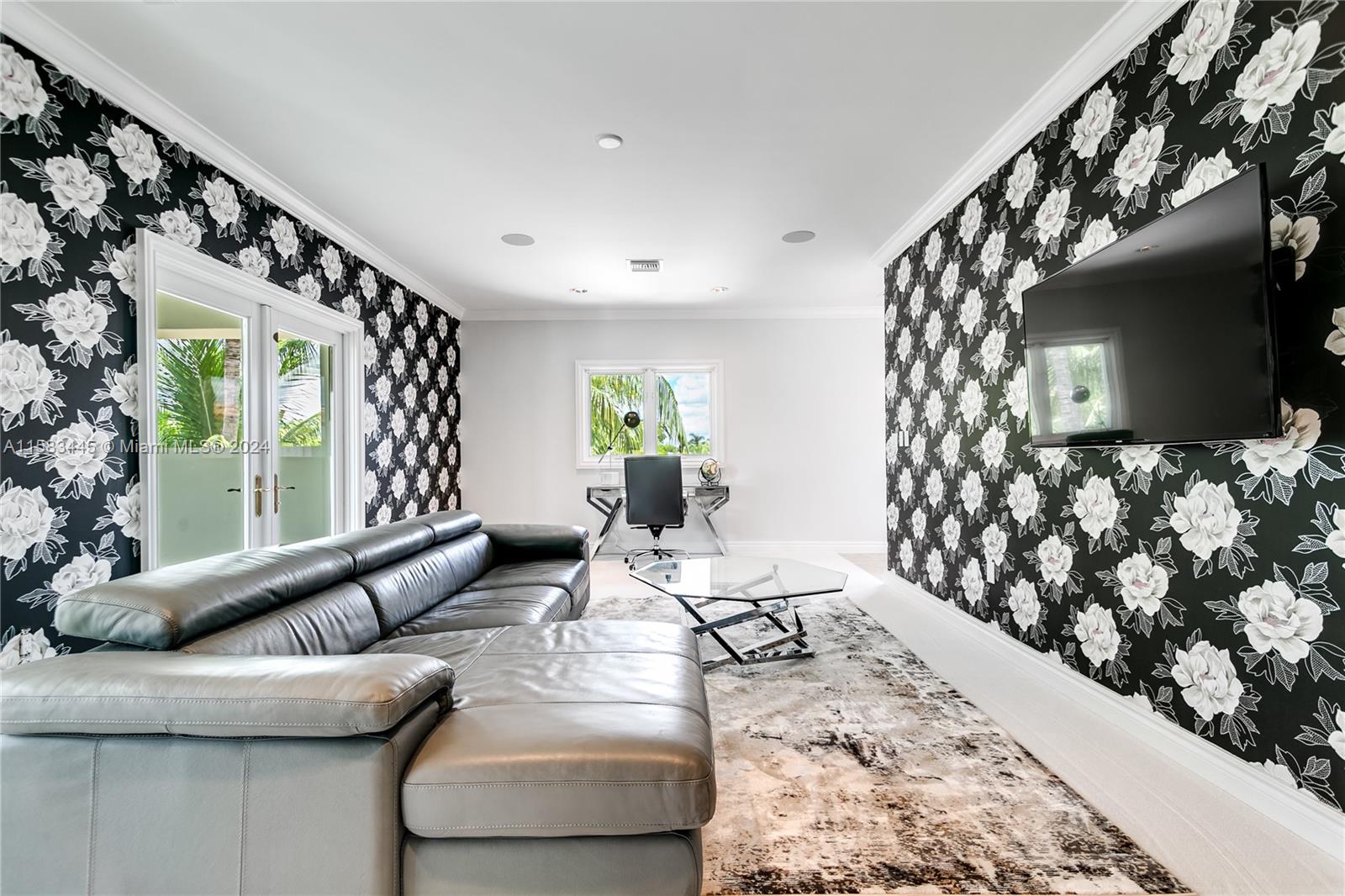 709 Idlewyld Dr Fort Lauderdale, FL 33301