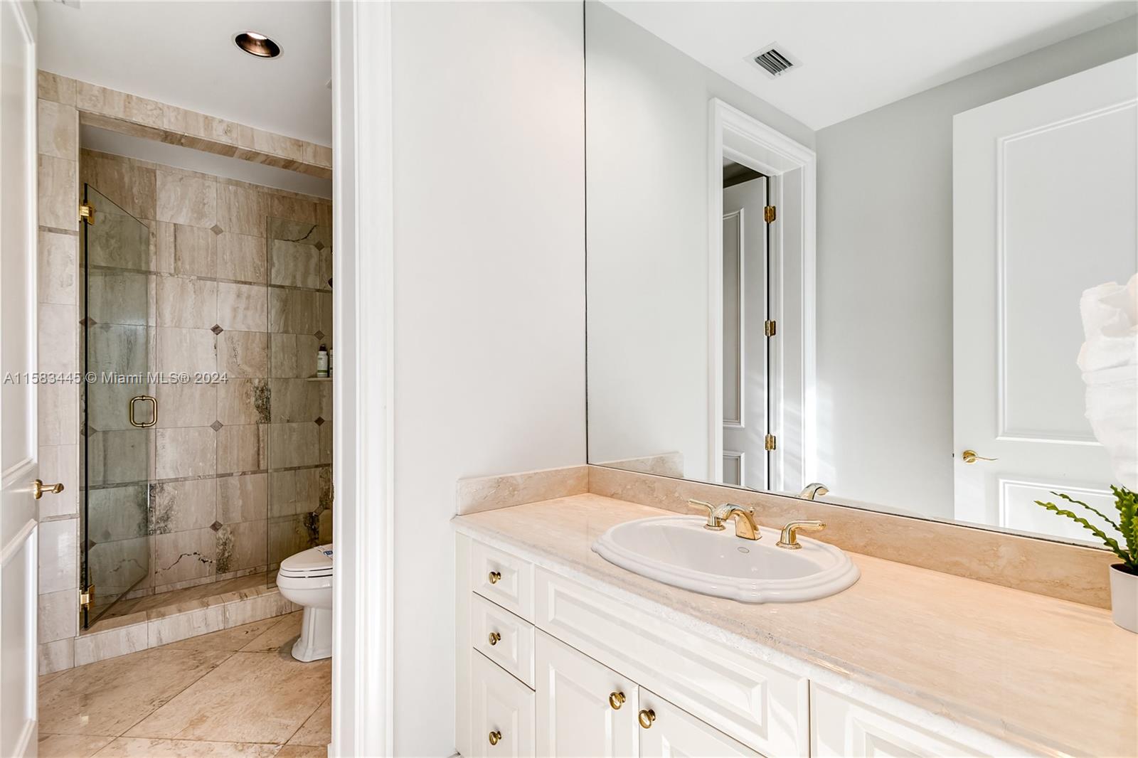 709 Idlewyld Dr Fort Lauderdale, FL 33301