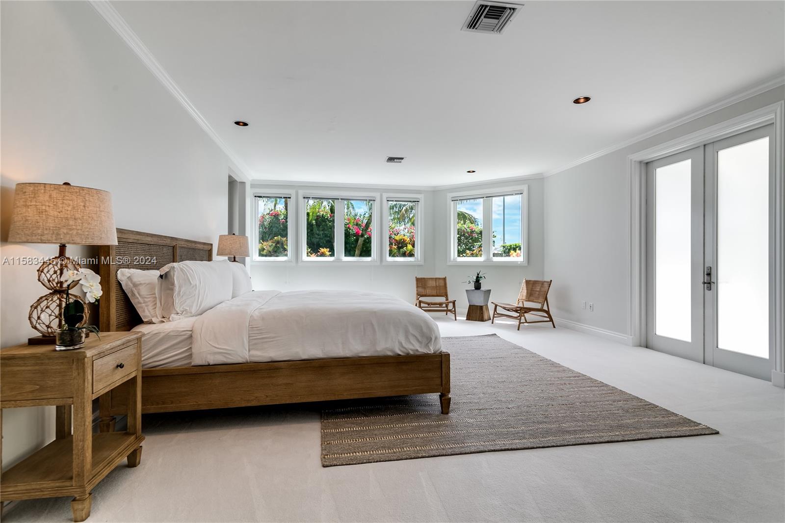 709 Idlewyld Dr Fort Lauderdale, FL 33301