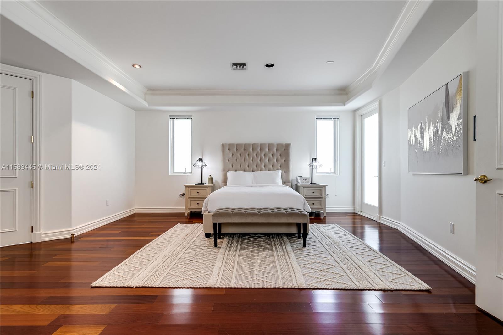 709 Idlewyld Dr Fort Lauderdale, FL 33301