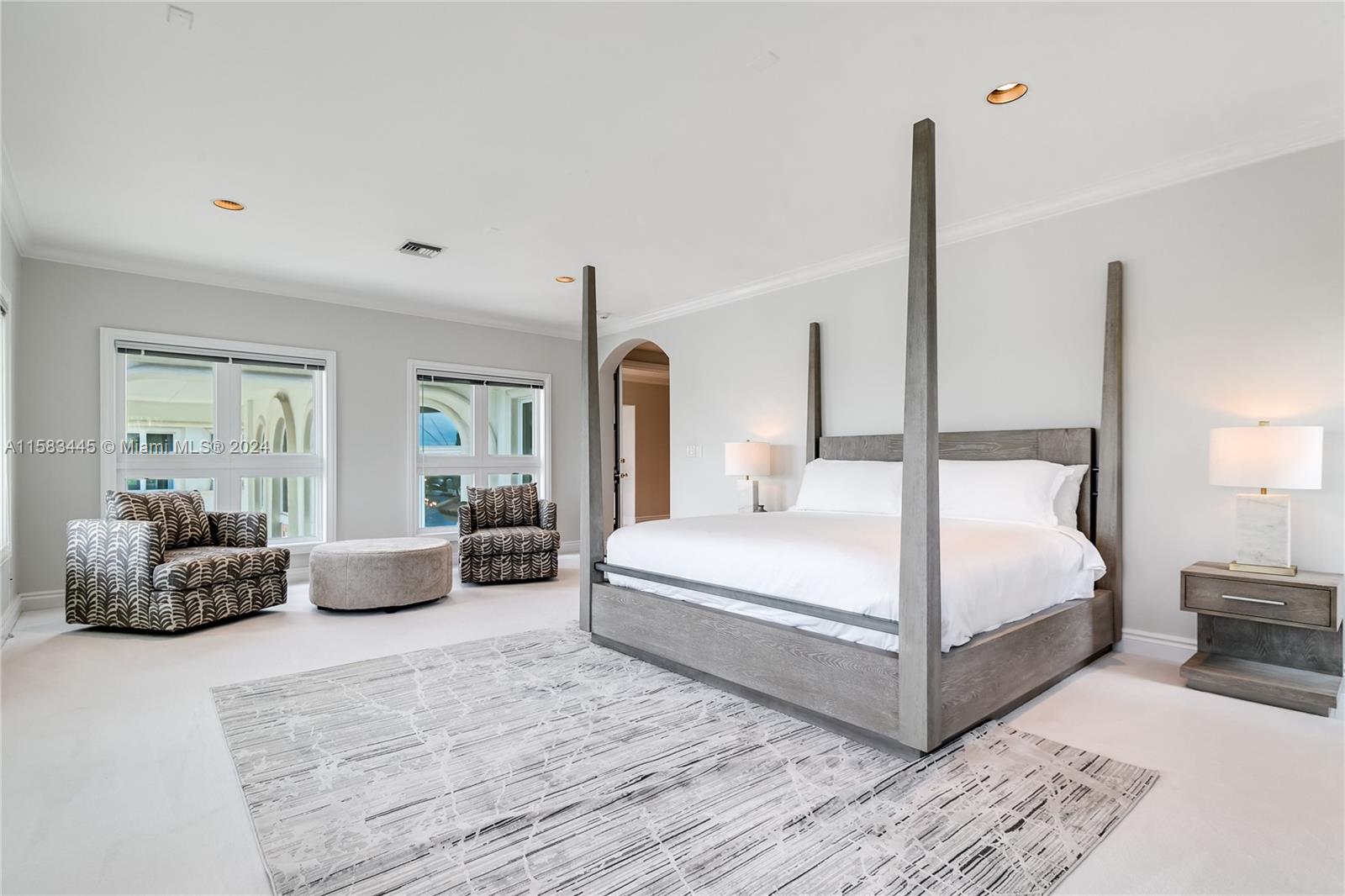 709 Idlewyld Dr Fort Lauderdale, FL 33301