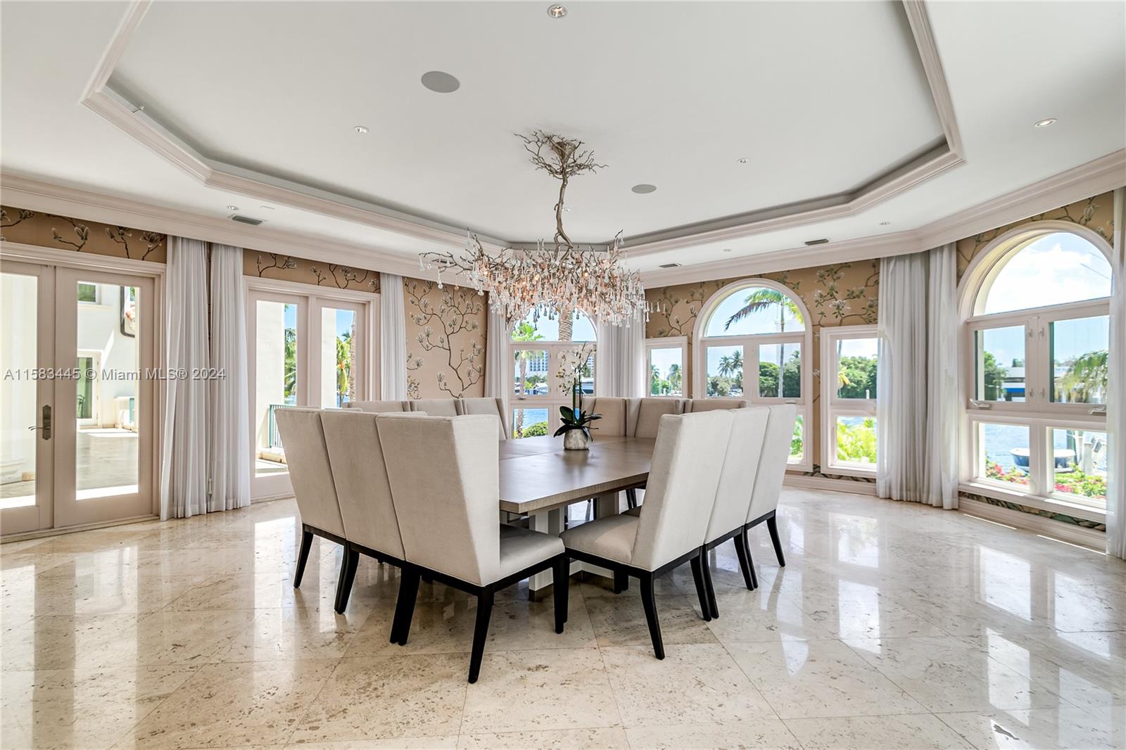 709 Idlewyld Dr Fort Lauderdale, FL 33301