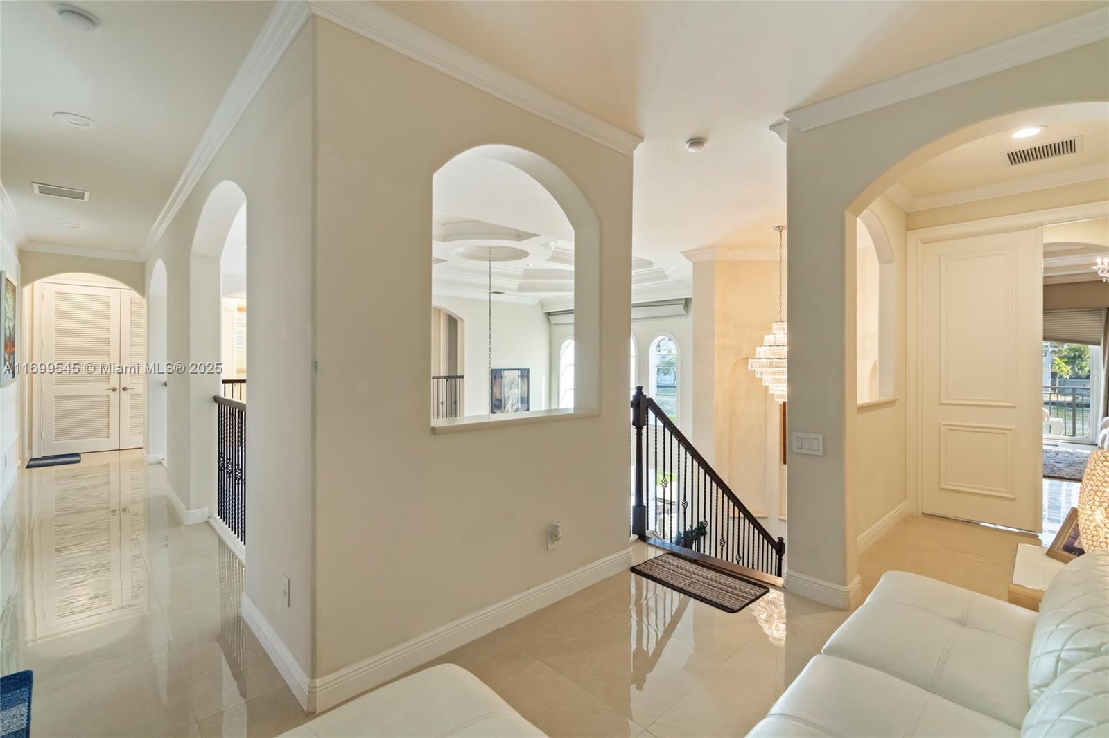 1555 Windjammer Way Hollywood, FL 33019