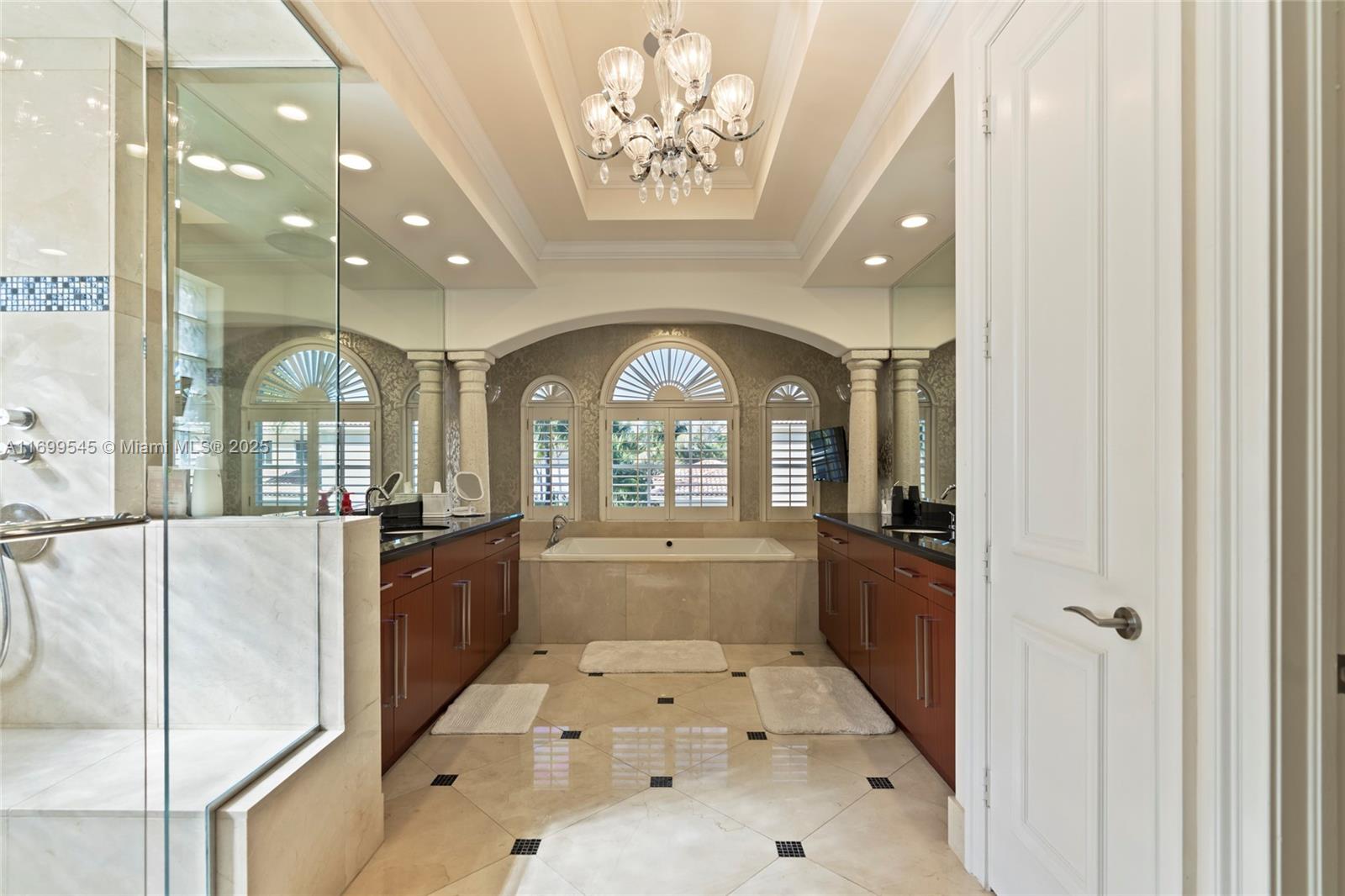 1555 Windjammer Way Hollywood, FL 33019