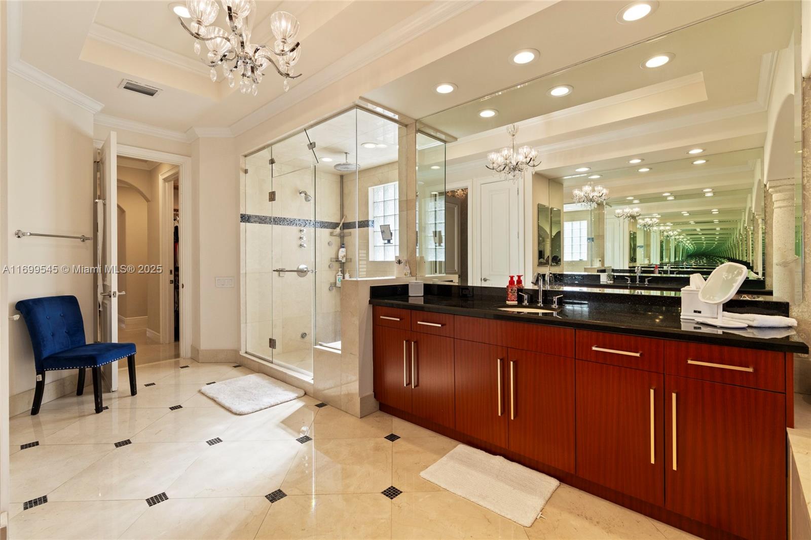 1555 Windjammer Way Hollywood, FL 33019