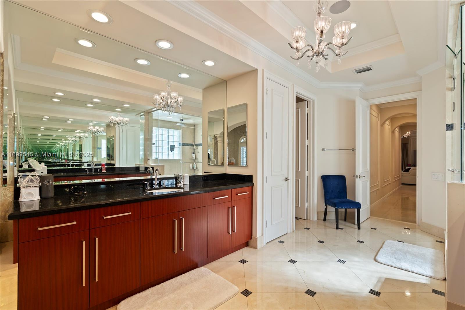 1555 Windjammer Way Hollywood, FL 33019