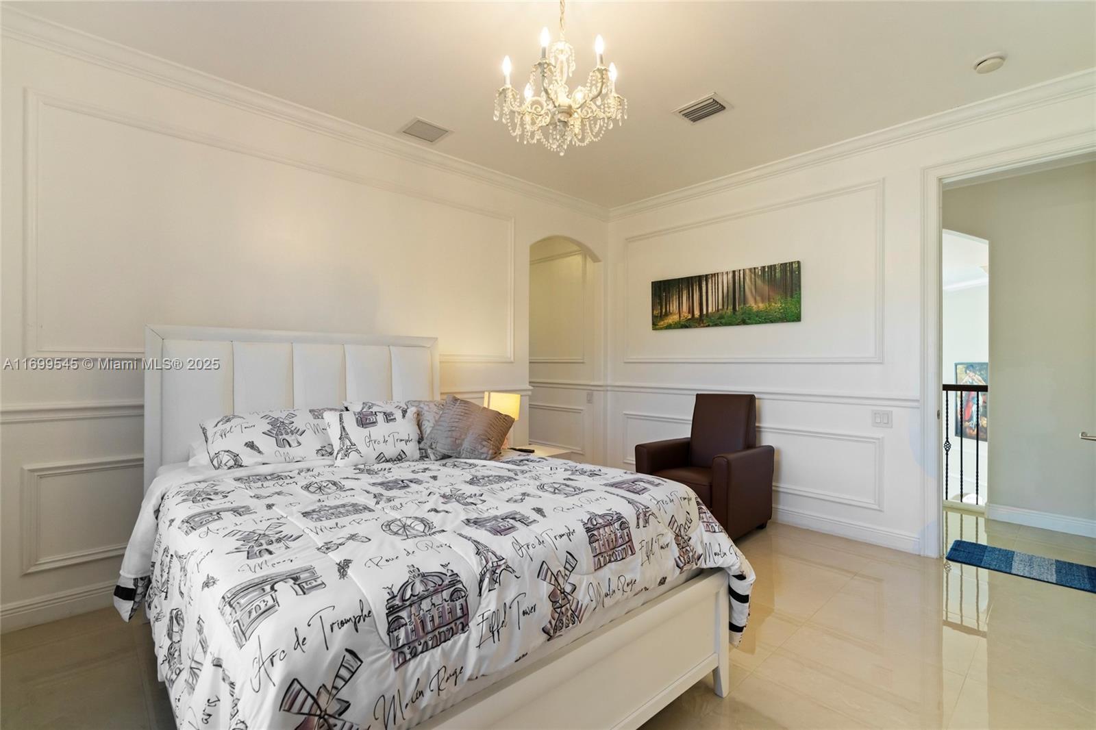 1555 Windjammer Way Hollywood, FL 33019