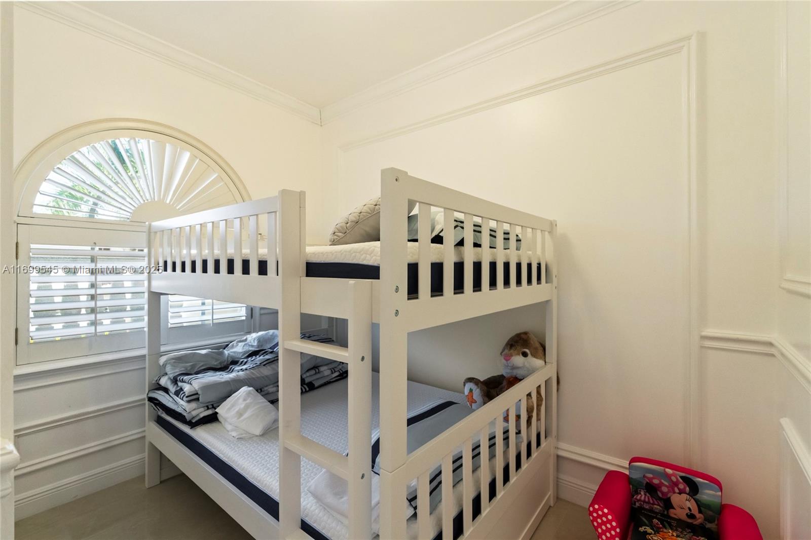 1555 Windjammer Way Hollywood, FL 33019