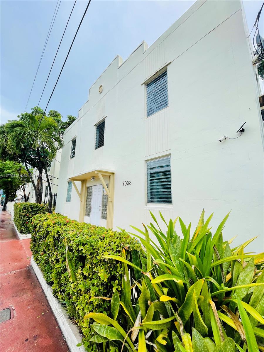 7928 Harding Ave #4,Miami Beach, FL 33141