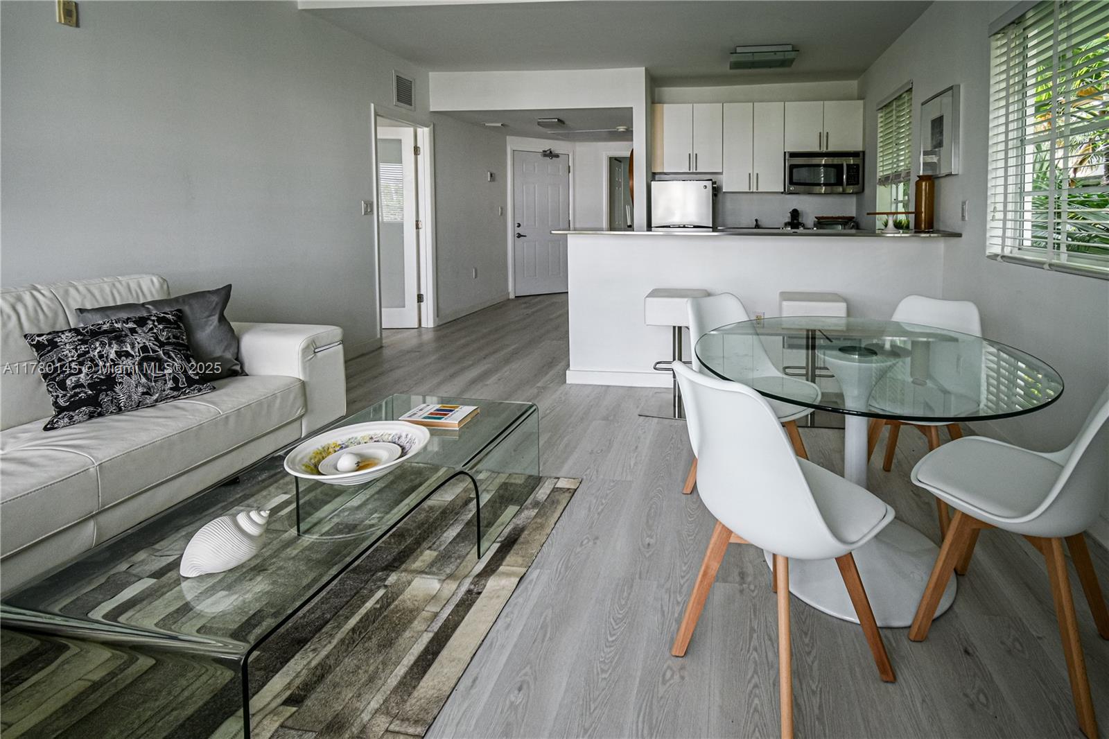 3917 N Meridian Ave #202,Miami Beach, FL 33140