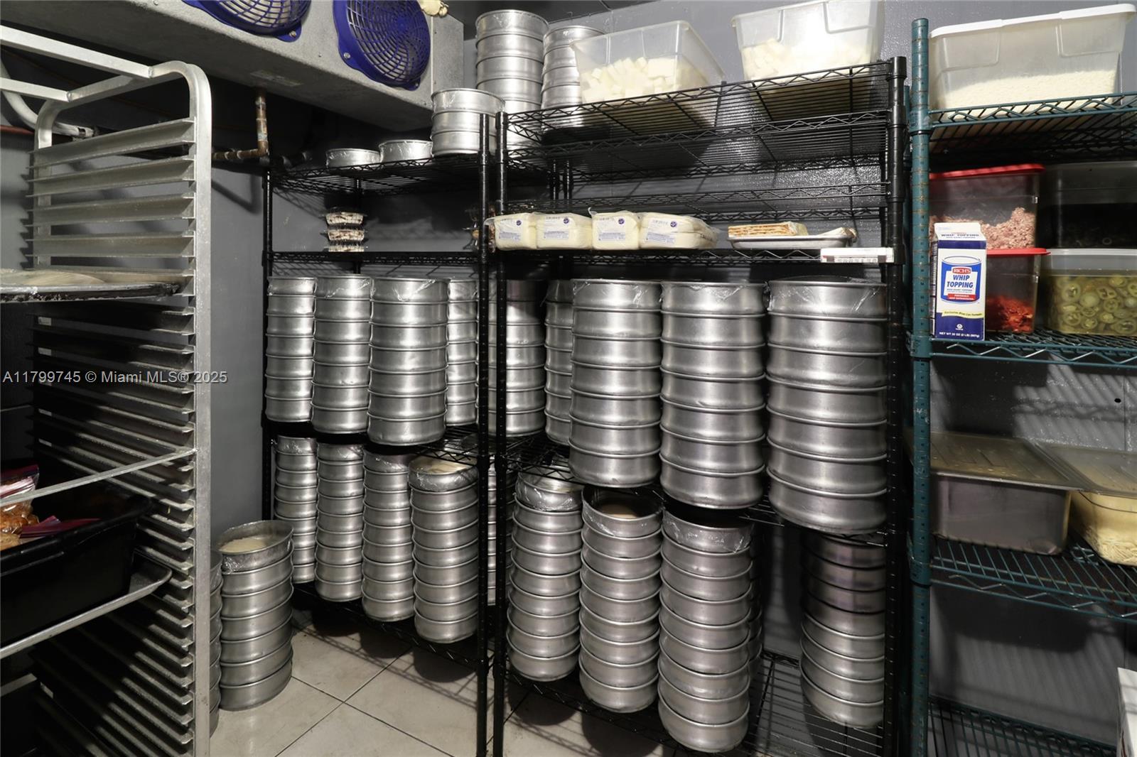 2389 SW 22nd St Miami, FL 33145