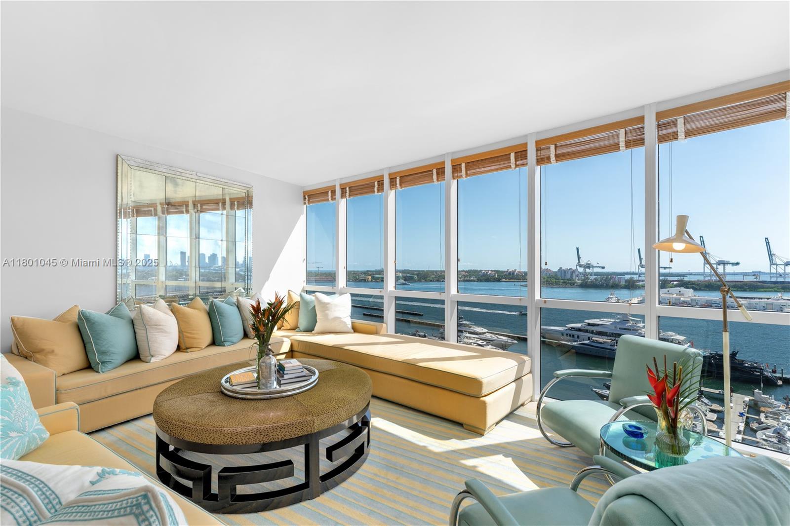 image Murano Grande At Portofin27