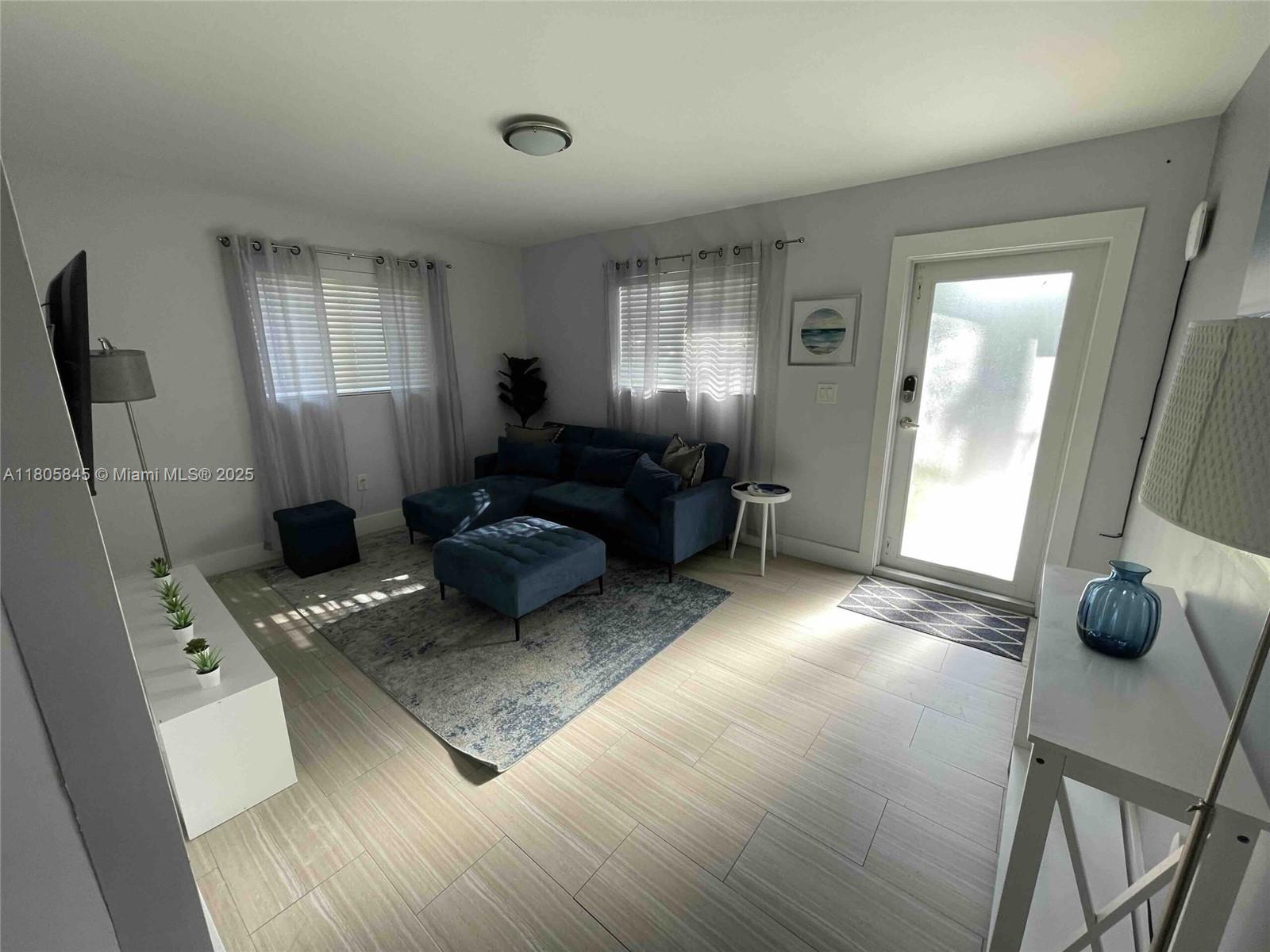 4400 NW 1st Ave,Miami, FL 33127