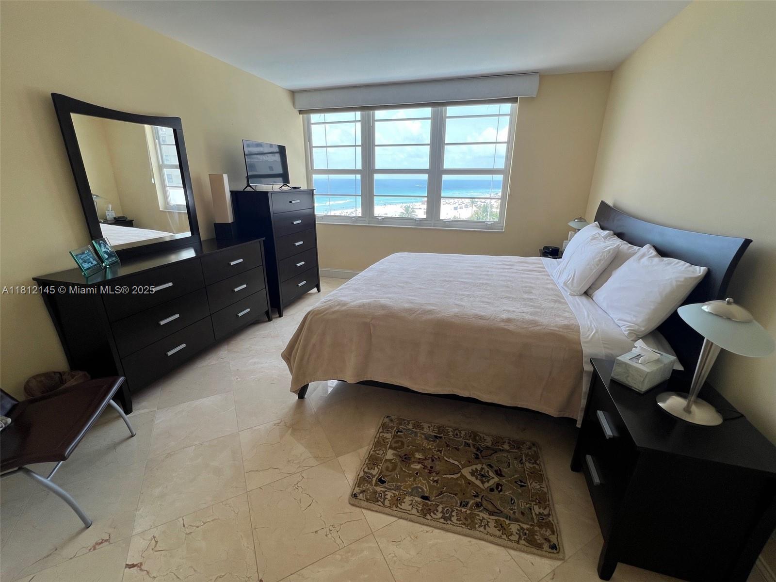 100 Lincoln Rd #848,Miami Beach, FL 33139